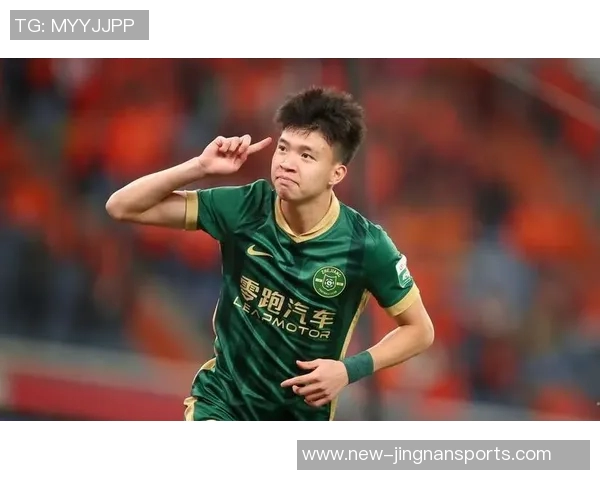 彭啸重返泰山队王钰栋对话成为焦点引发关注