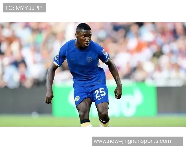 赫拉芬贝赫与凯塞多本赛季表现分析:前者进攻火力强劲后者防守稳固 赫拉芬贝赫与凯塞多本赛季表现分析:前者进攻火力强劲后者防守稳固