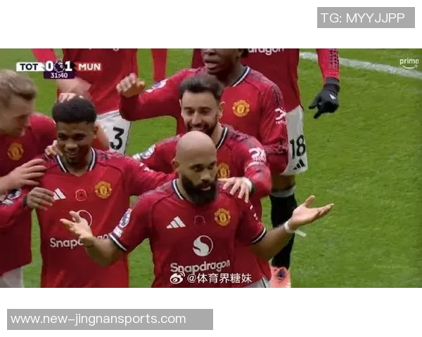 姆伯莫三球一助攻助曼联连胜官方宣布其为十月最佳球员 姆伯莫三球一助攻助曼联连胜官方宣布其为十月最佳球员