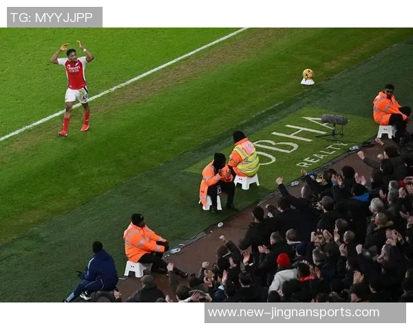 卡拉格专栏：阿森纳面对利物浦应保持信心最大威胁来自哈兰德的进攻能力