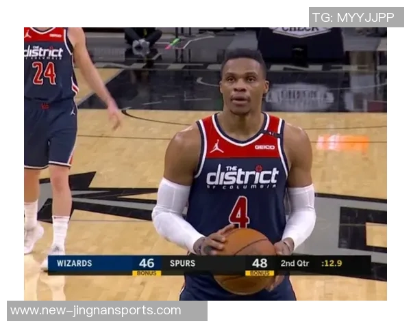 奎因表现低迷16投仅4中仅得8分4篮板1助攻被罚离场引发热议